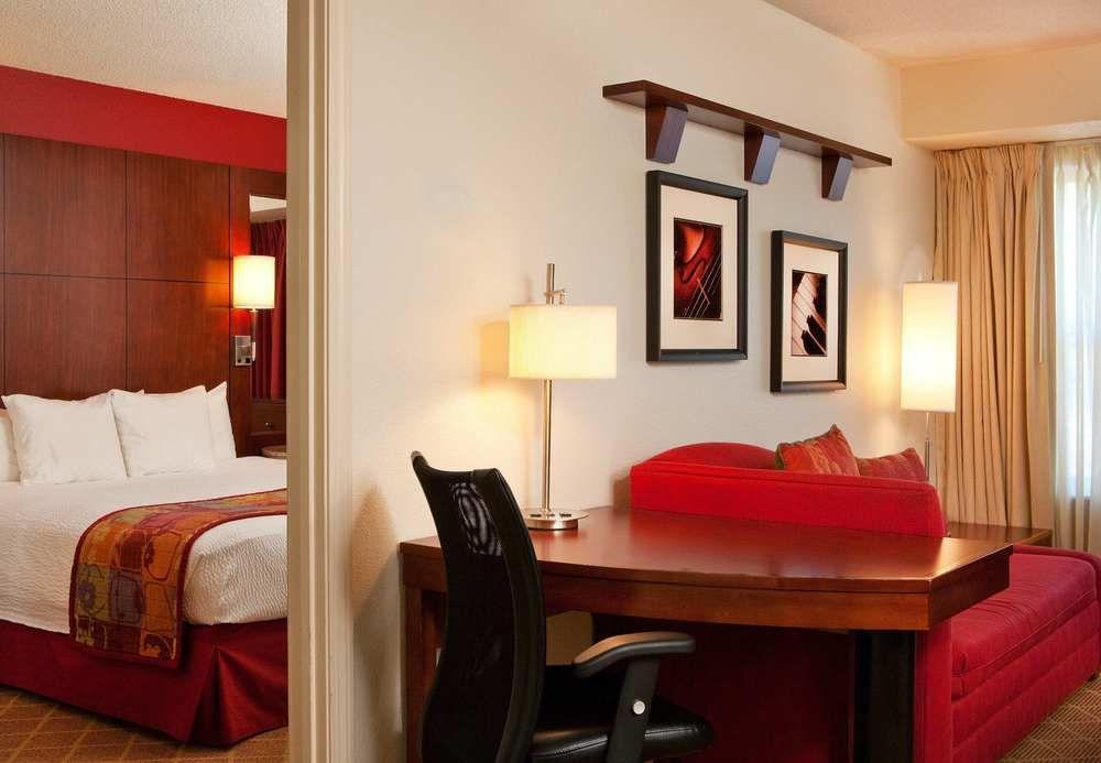 Residence Inn By Marriott Портсмут Экстерьер фото