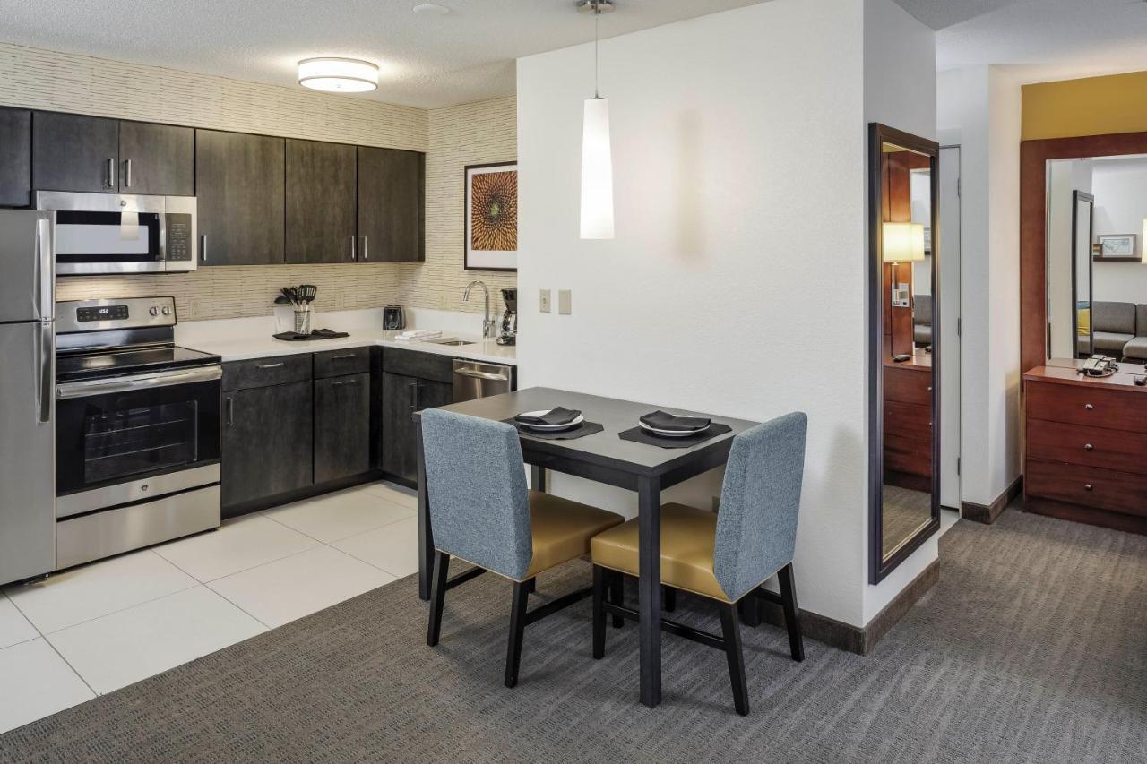 Residence Inn By Marriott Портсмут Экстерьер фото